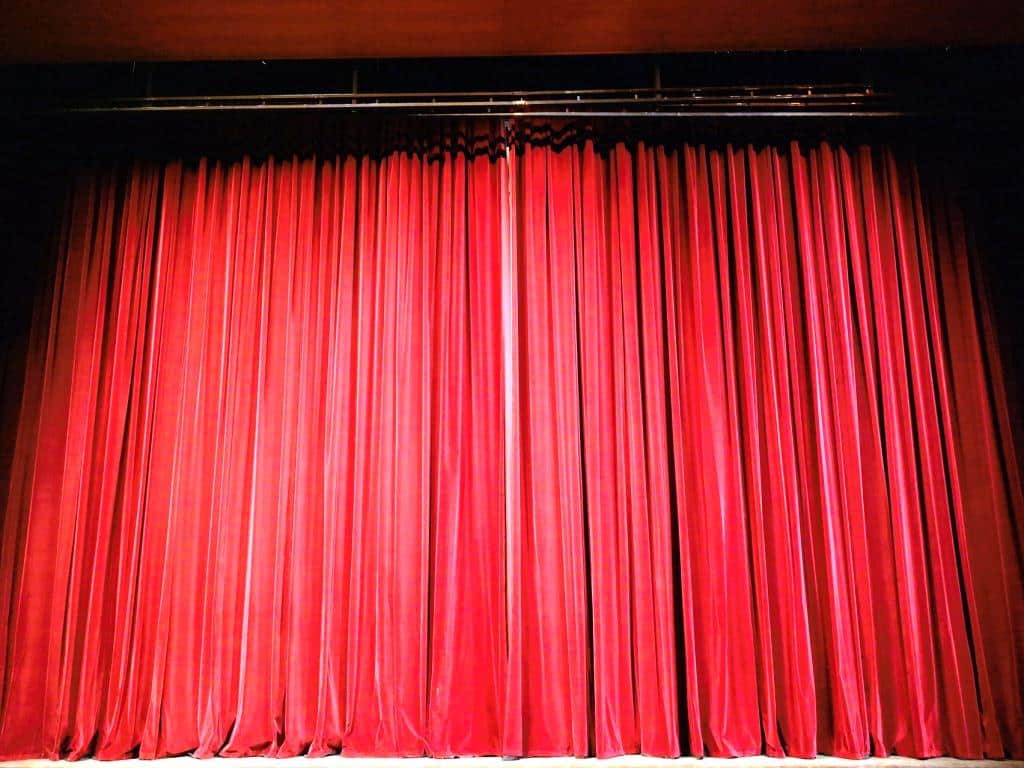 Damit sich in Köln auch weiterhin der Vorhang hebt, wird die freie Szene mit 10,2 Millionen Euro gefördert. - copyright: pixabay.com